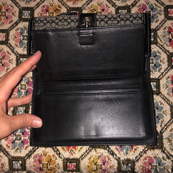 Coach wallet - Picture 4 of 4